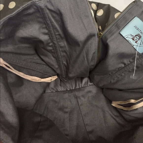 Judith March Dress! - Picture 7 of 8