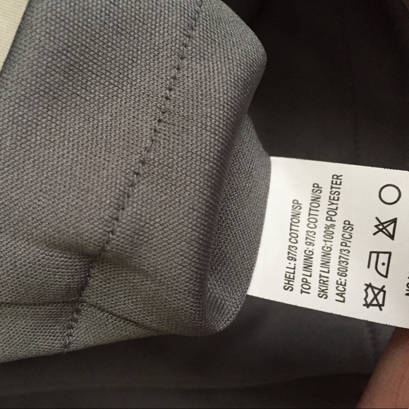 Judith March Dress! - Picture 8 of 8