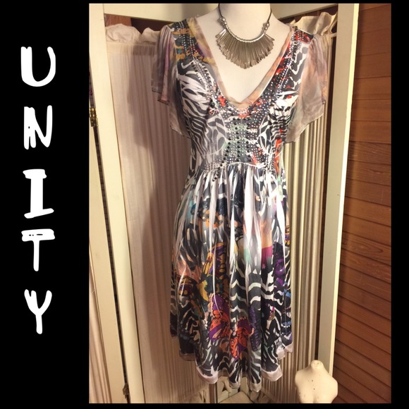 S-UNITY WORLD WEAR KNIT MULTI-COLOR-SILVER DRESS - Picture 1 of 8