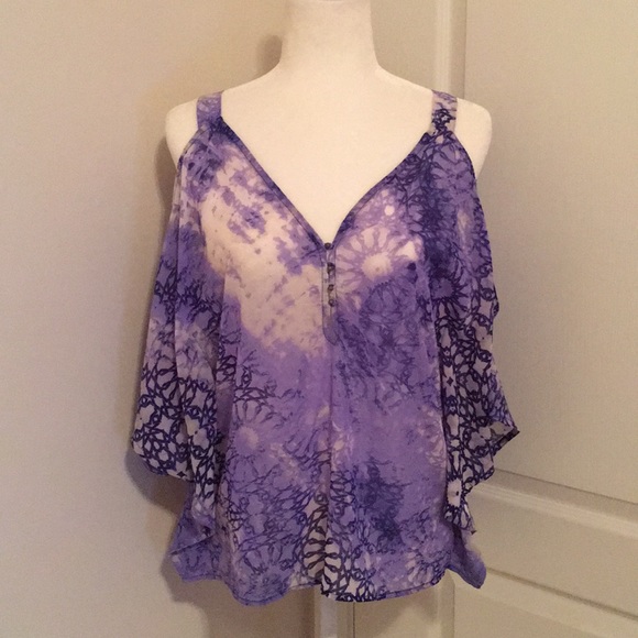 Jessica Simpson Benita Cold Shoulder Blouse Top - Picture 2 of 6