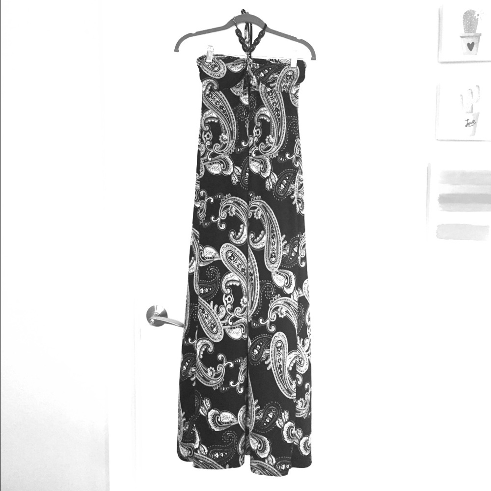 Cute long vacation dress