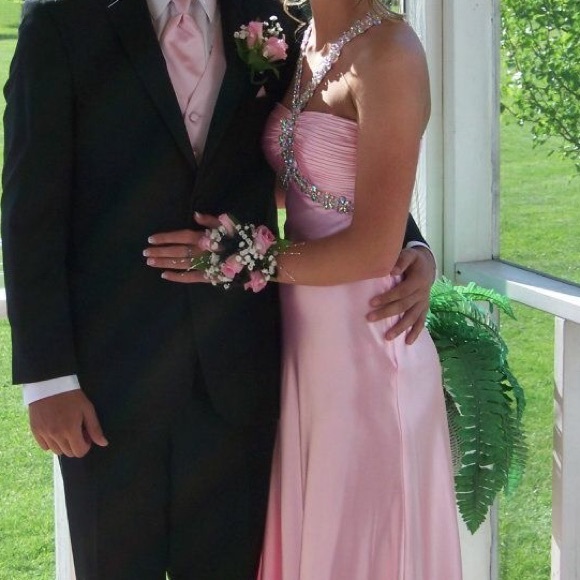 Night moves prom dress! - Picture 2 of 4