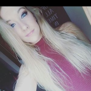 Meet your Posher, Kaitlyn