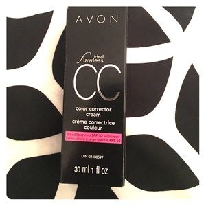 Avon Color Corrector Cream + sunscreen Medium Deep