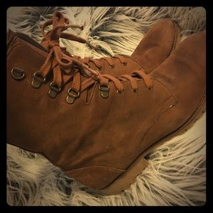 Boutique 9 Boots
