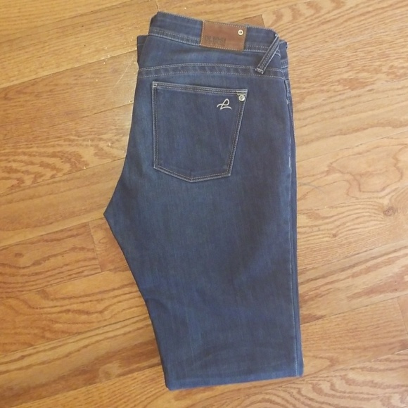 Jeans - Picture 3 of 4