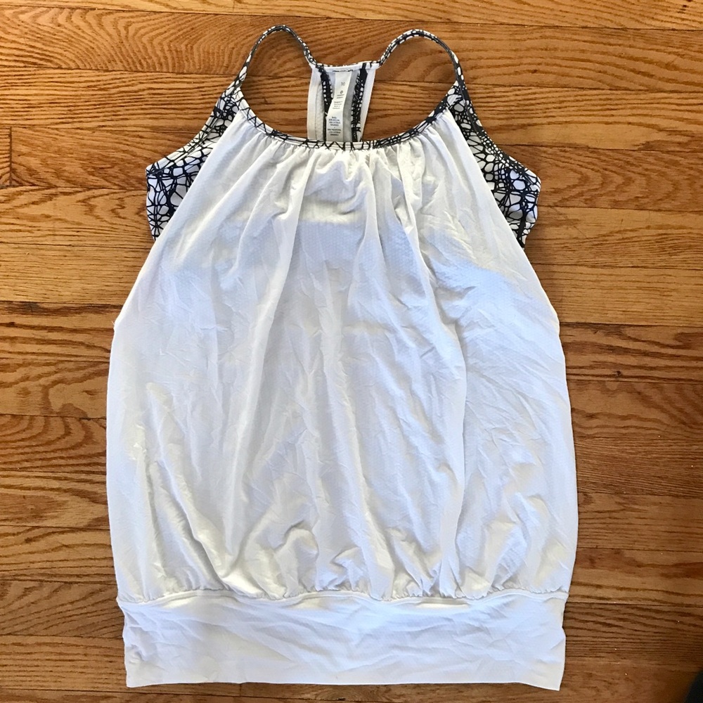 Lululemon two in one sports bra and tank