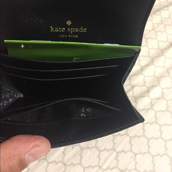 Kate Spade Laurel Way card/coin wallet NWT - Picture 4 of 4