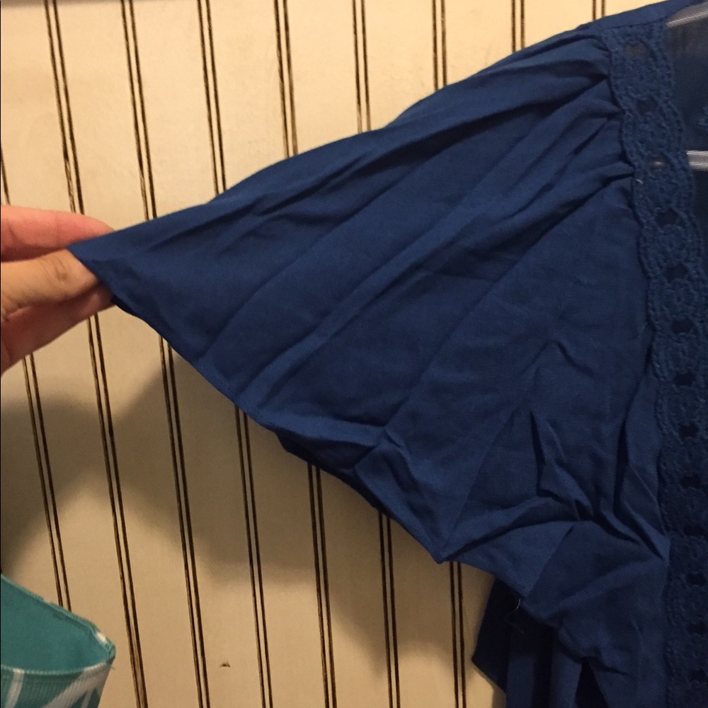 Umgee Blouse - Picture 2 of 3