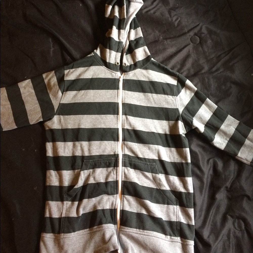 Medium gray/white zip up Zine Hoodie