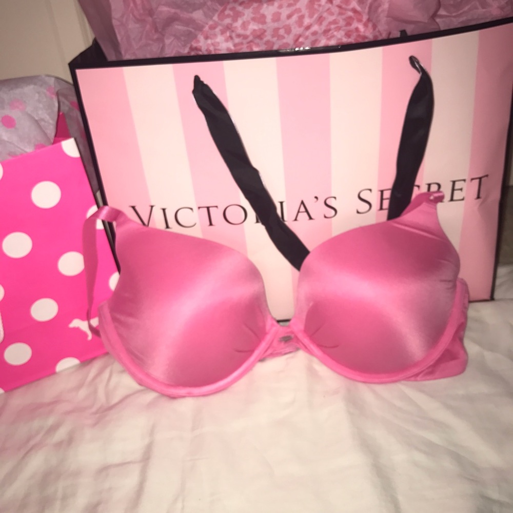 Fabulous Victoria's Secret push up bra