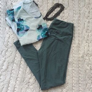 LulaRoe OS Dark Sea Green Leggings