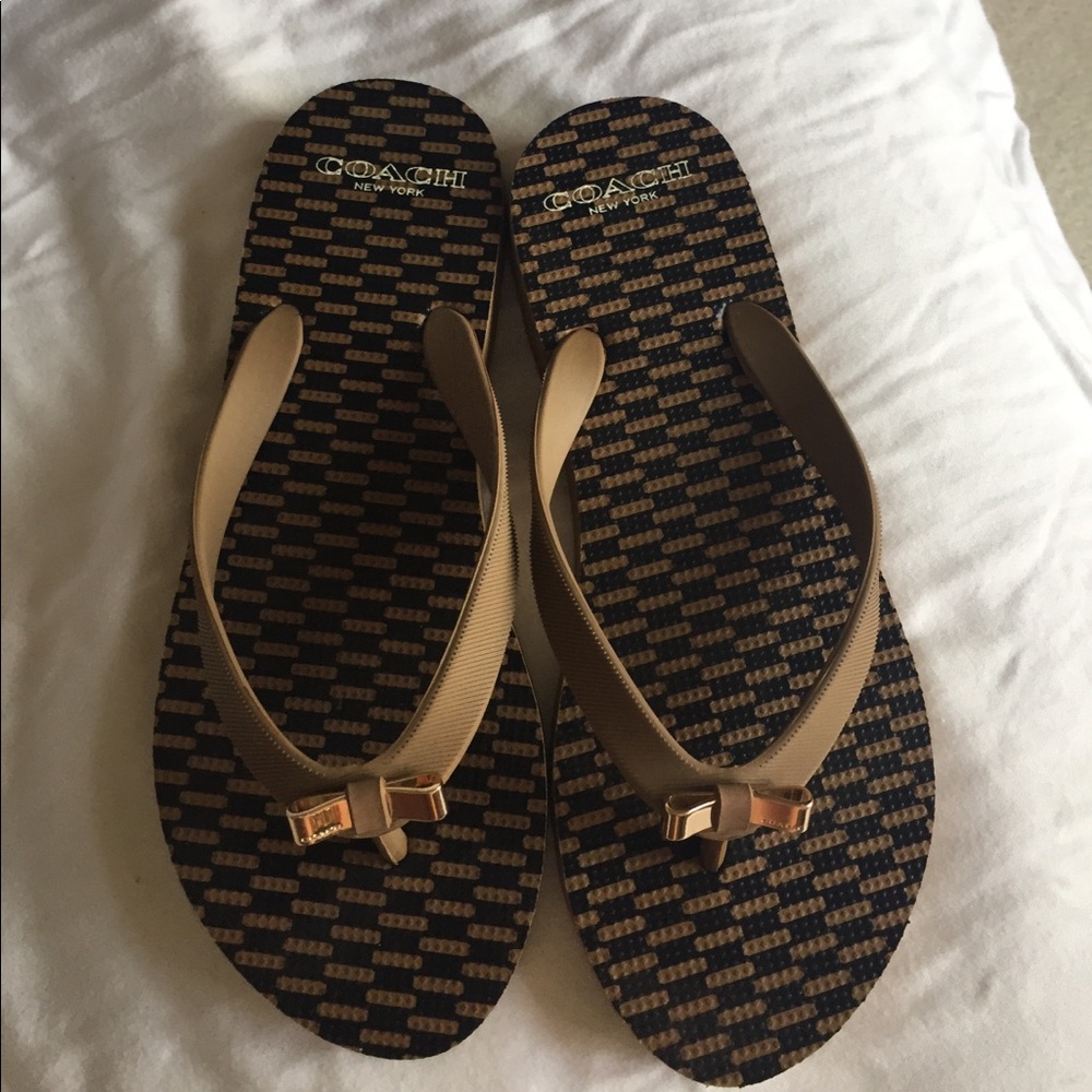 Coach flip flops