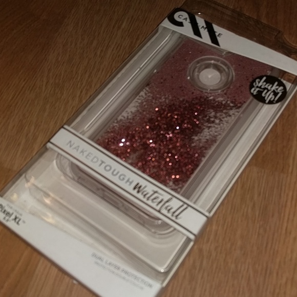 Dual layer pixel XL phone case - Picture 1 of 3