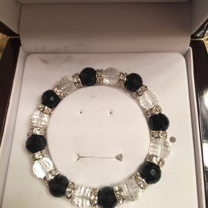 Elegant beaded bracelet 💋