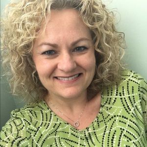 Meet your Posher, Lynn