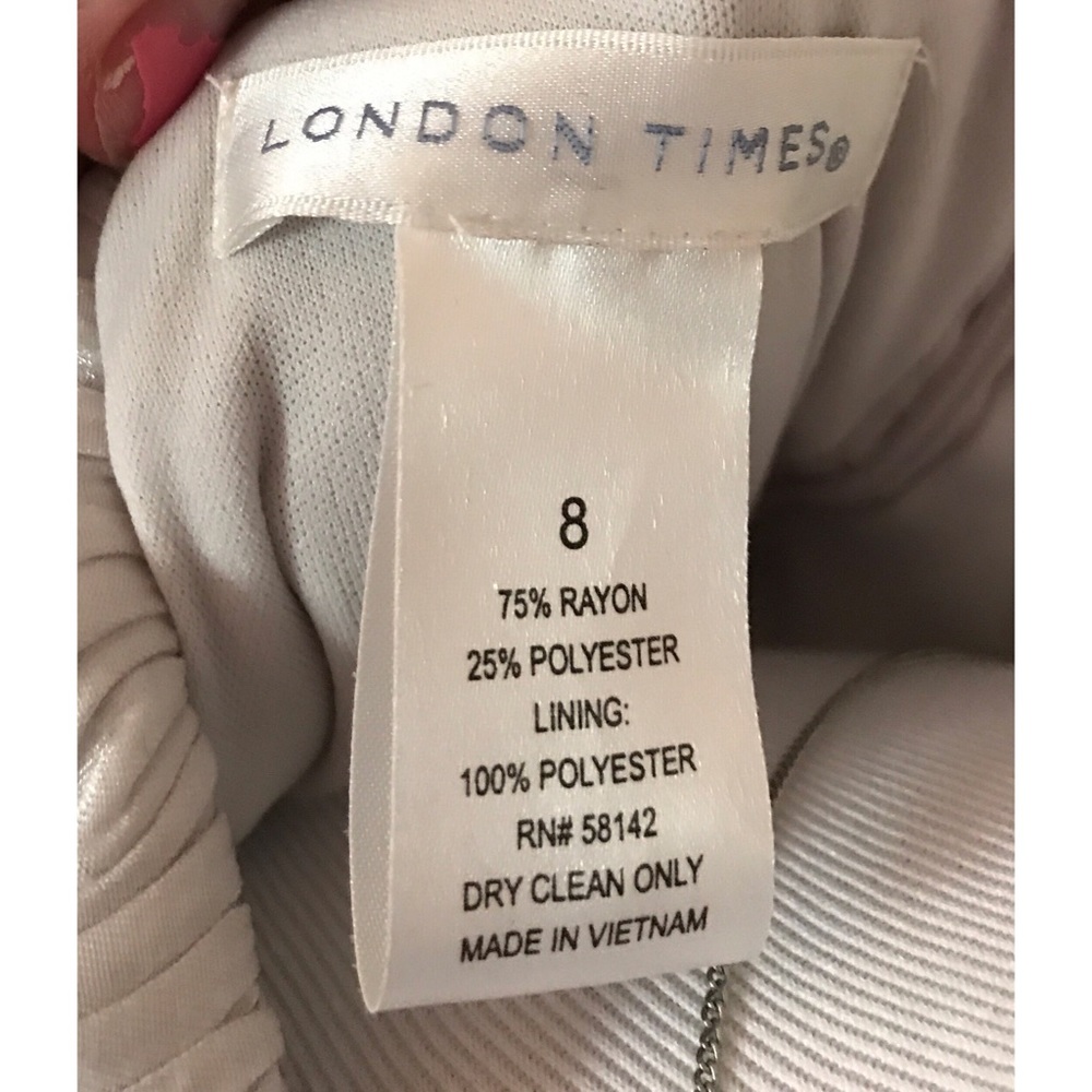 Silver Dress - Picture 4 of 4