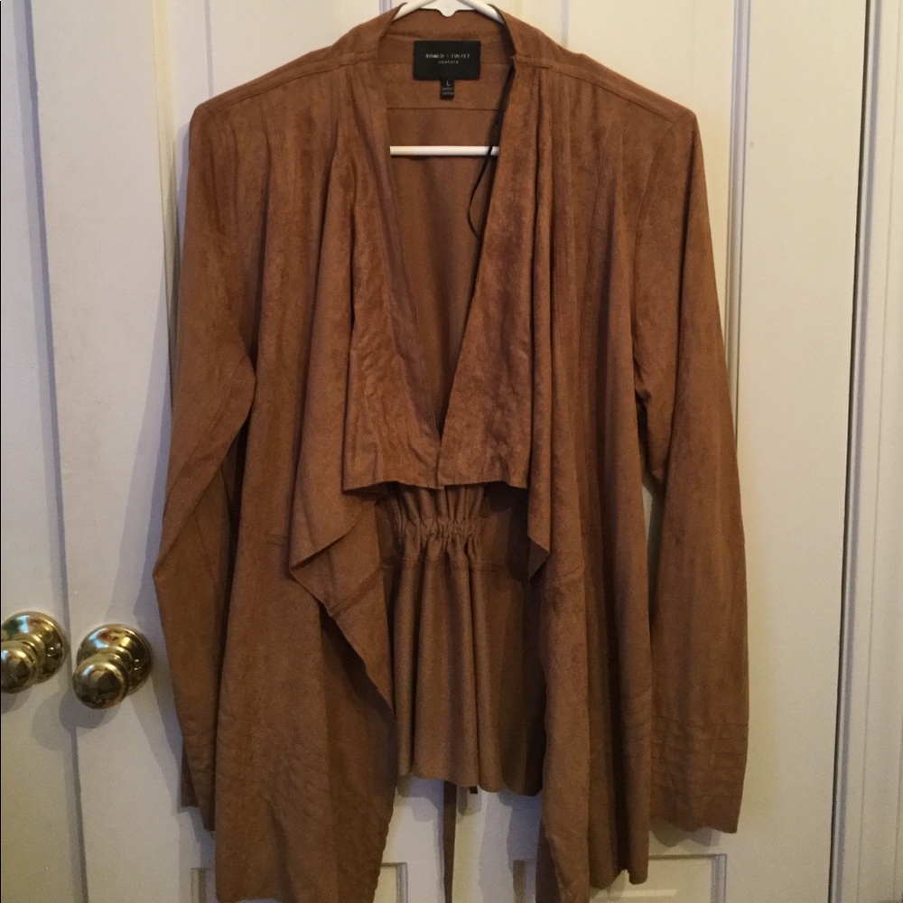 Suede Romeo + Juliet chestnut colored jacket