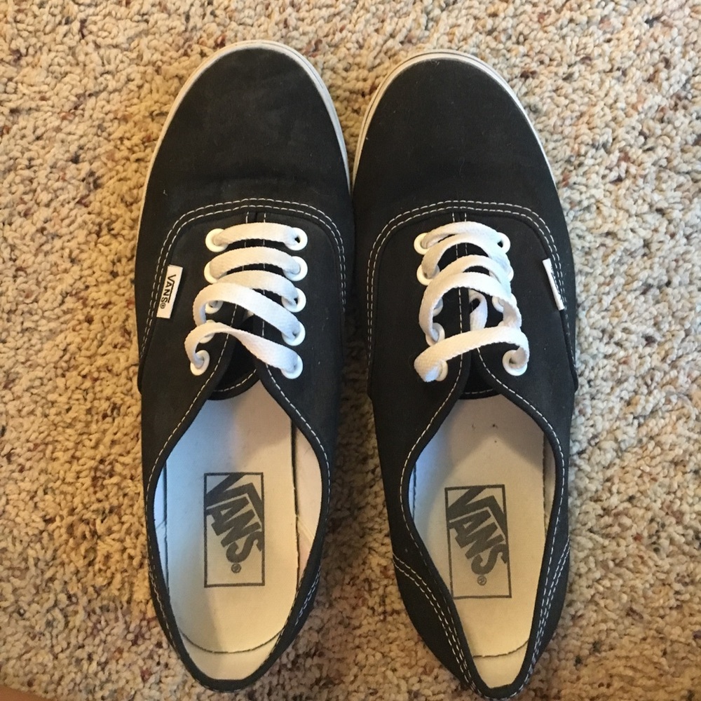 Black Vans Sneakers - Size 8