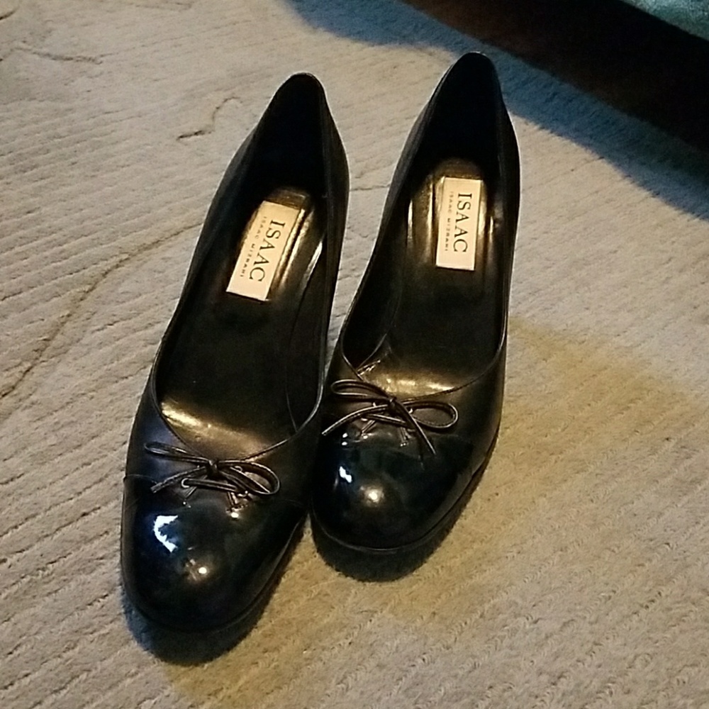 Isaac mizrahi leather shoes