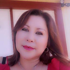 Meet your Posher, Lorena