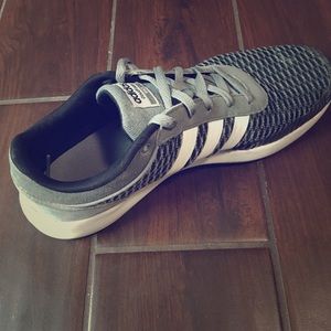 Adidas cloud foam race