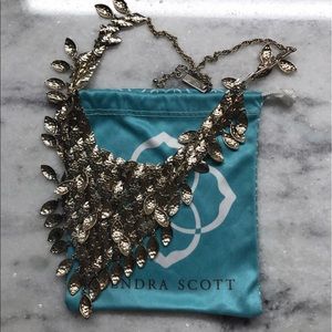 Kendra Scott Statement Necklace!