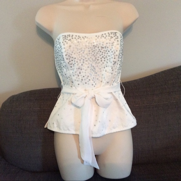 White House Black Market Other - WHITE HOUSE  BLACK MARKET SEQUENCE CORSET SIZE 2..