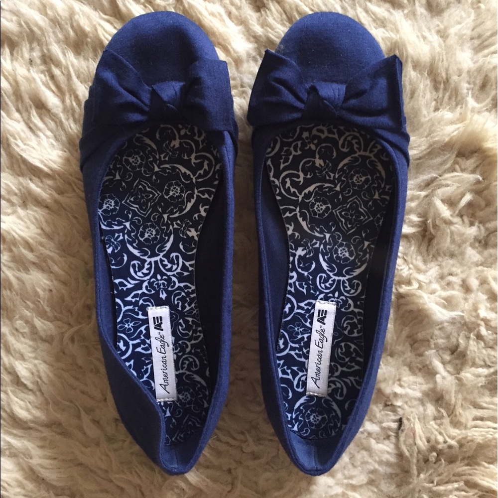 American Eagle Bow Flats