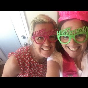 Meet your Posher, Laura