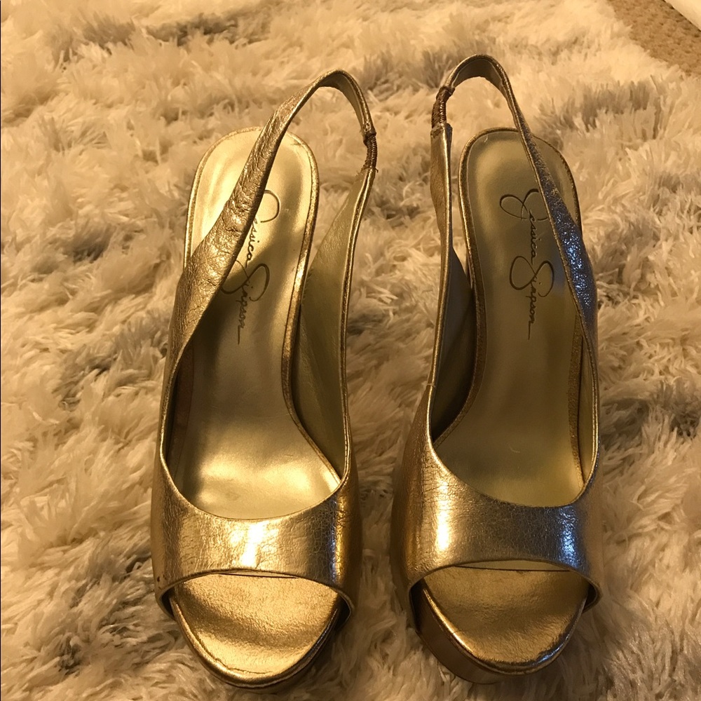 Jessica Simpson Metallic Gold Heels - Picture 2 of 3