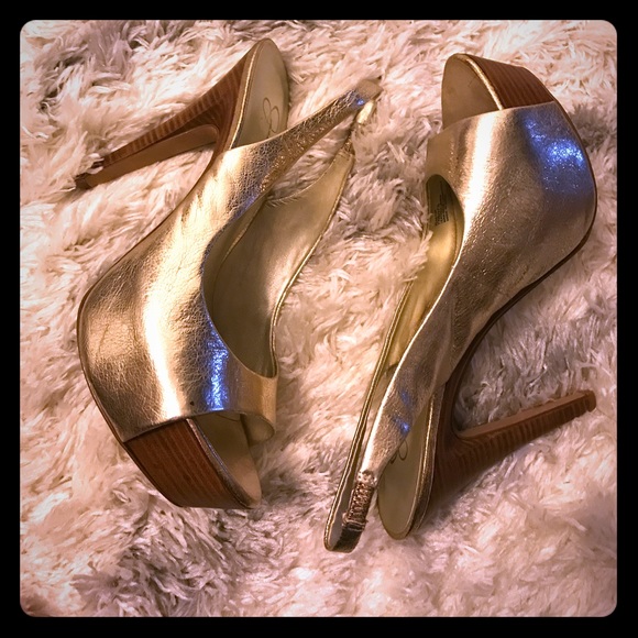 Jessica Simpson Shoes - Jessica Simpson Metallic Gold Heels