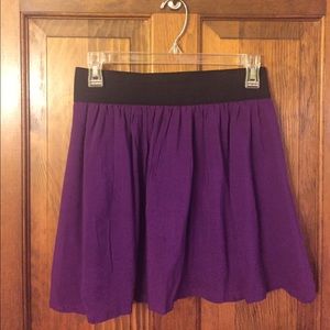 FOREVER 21 MINI SKIRT