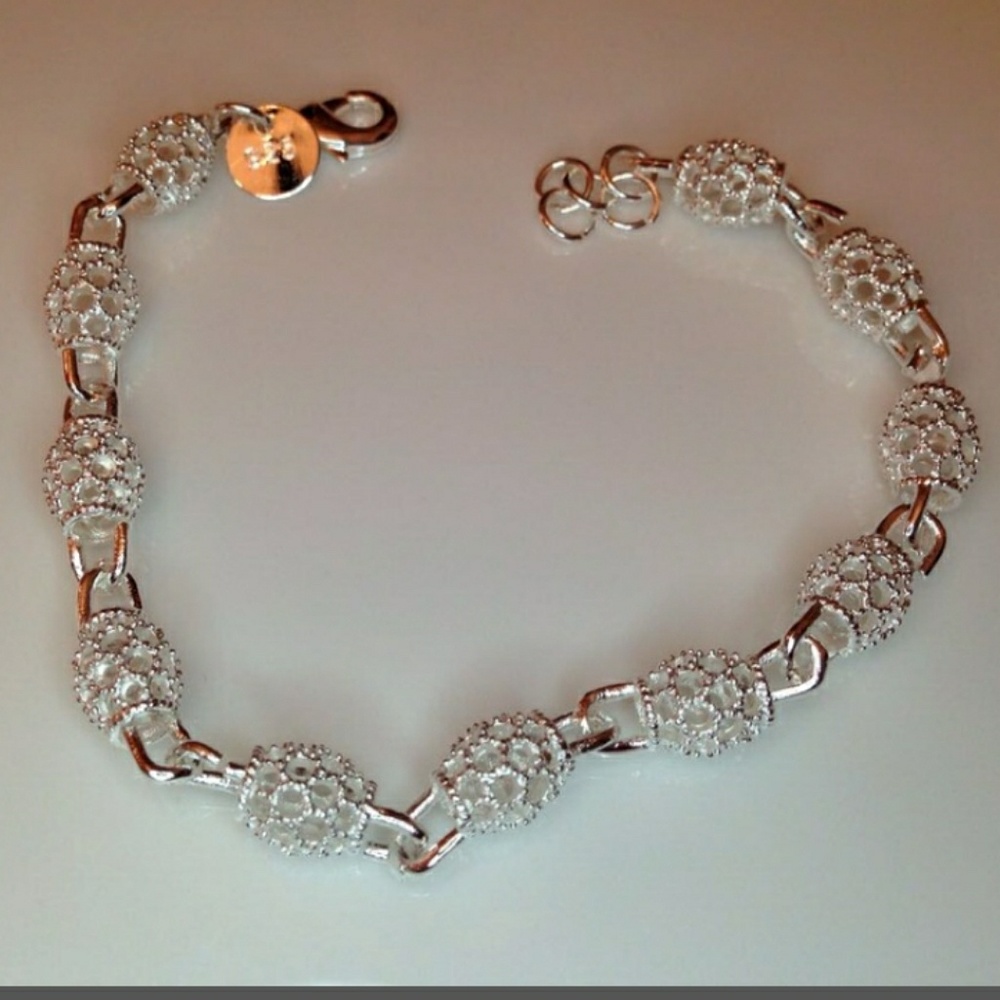 💖GIFTED 💖 FASHION BRACELET 💖💎 - Picture 2 of 2