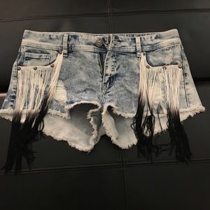 Awesome sexy Shyanne denim shorts with fringe.