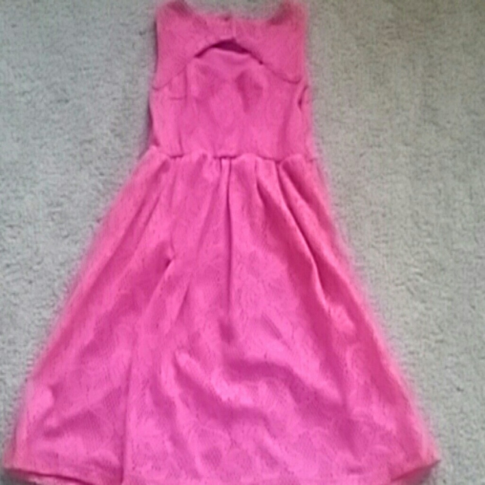 Sundress - Picture 2 of 2