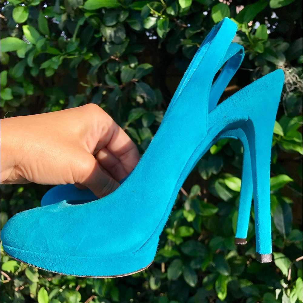 Brian Atwood turquoise suede pump slingback heel