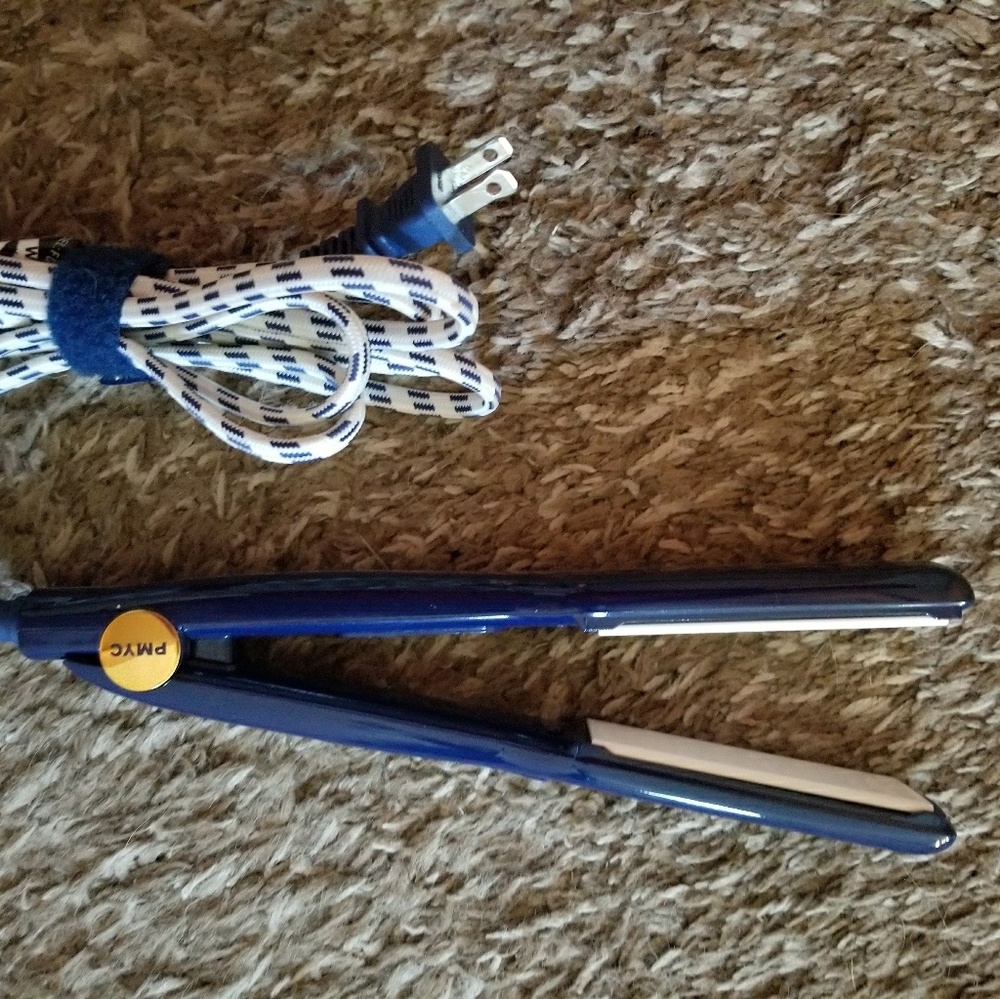 Paul Mitchell Hair Straightner