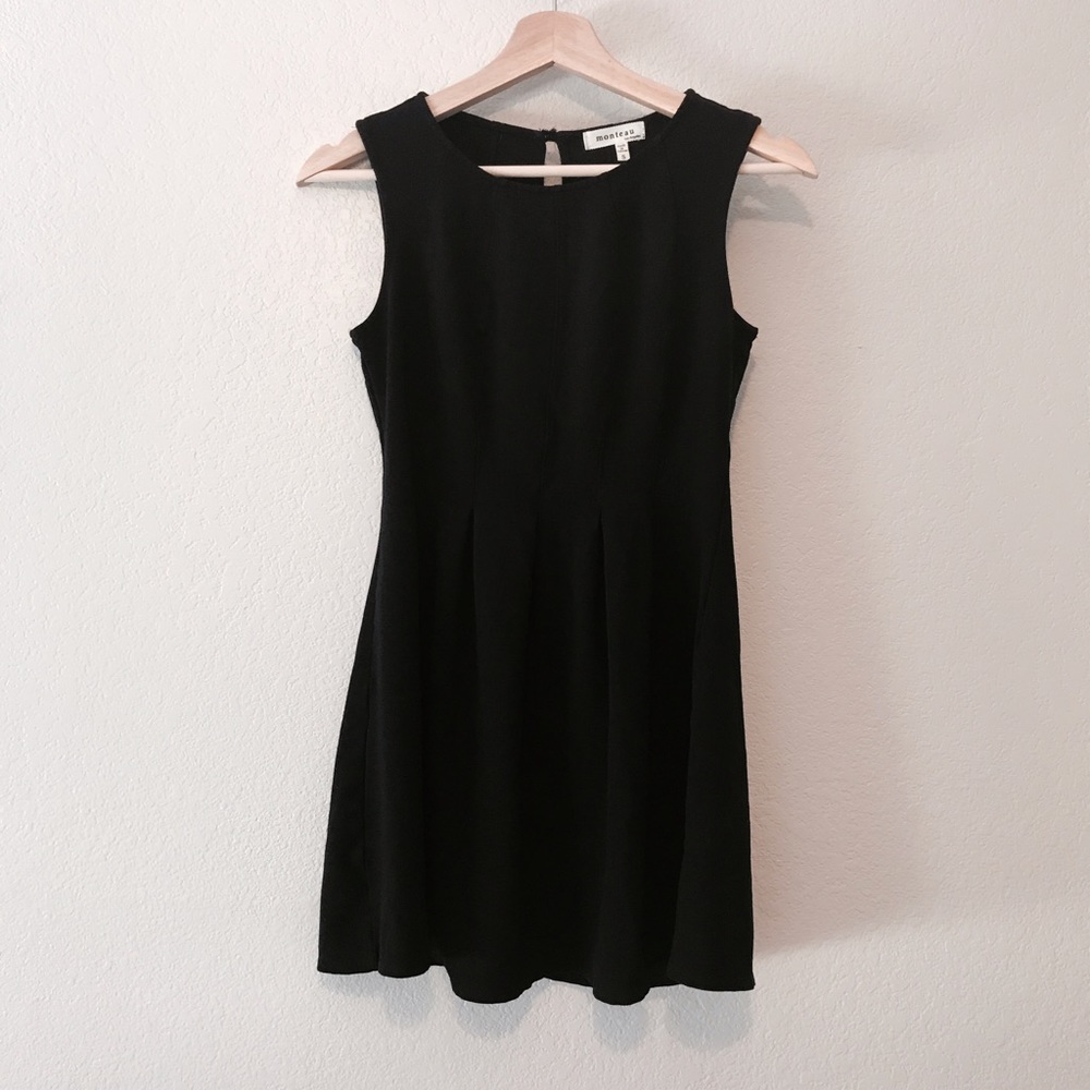 Short black dress