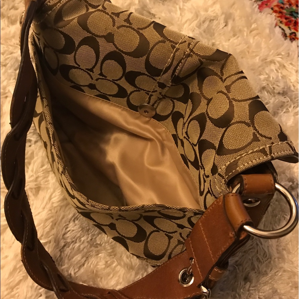 Coach Bag - Picture 2 of 5