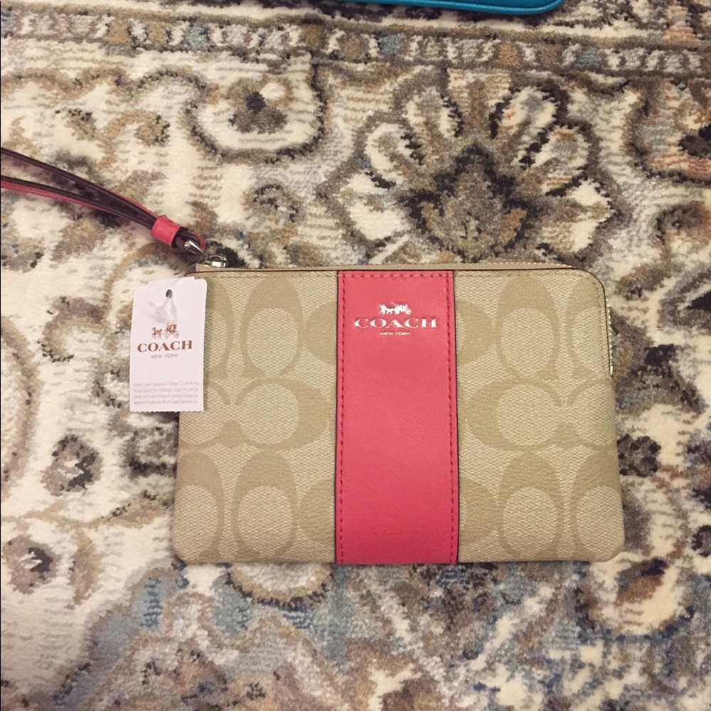 Authentic Coach wristlet