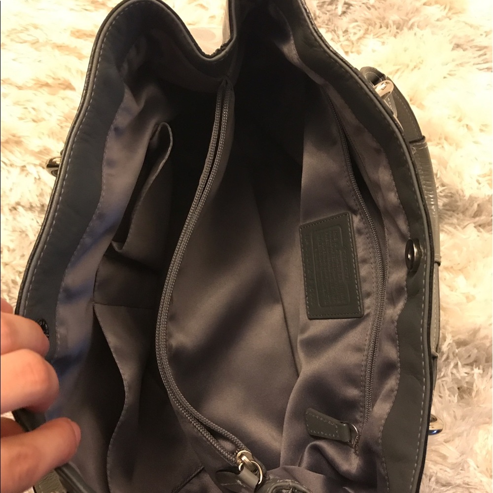 Coach Bag - Picture 3 of 3