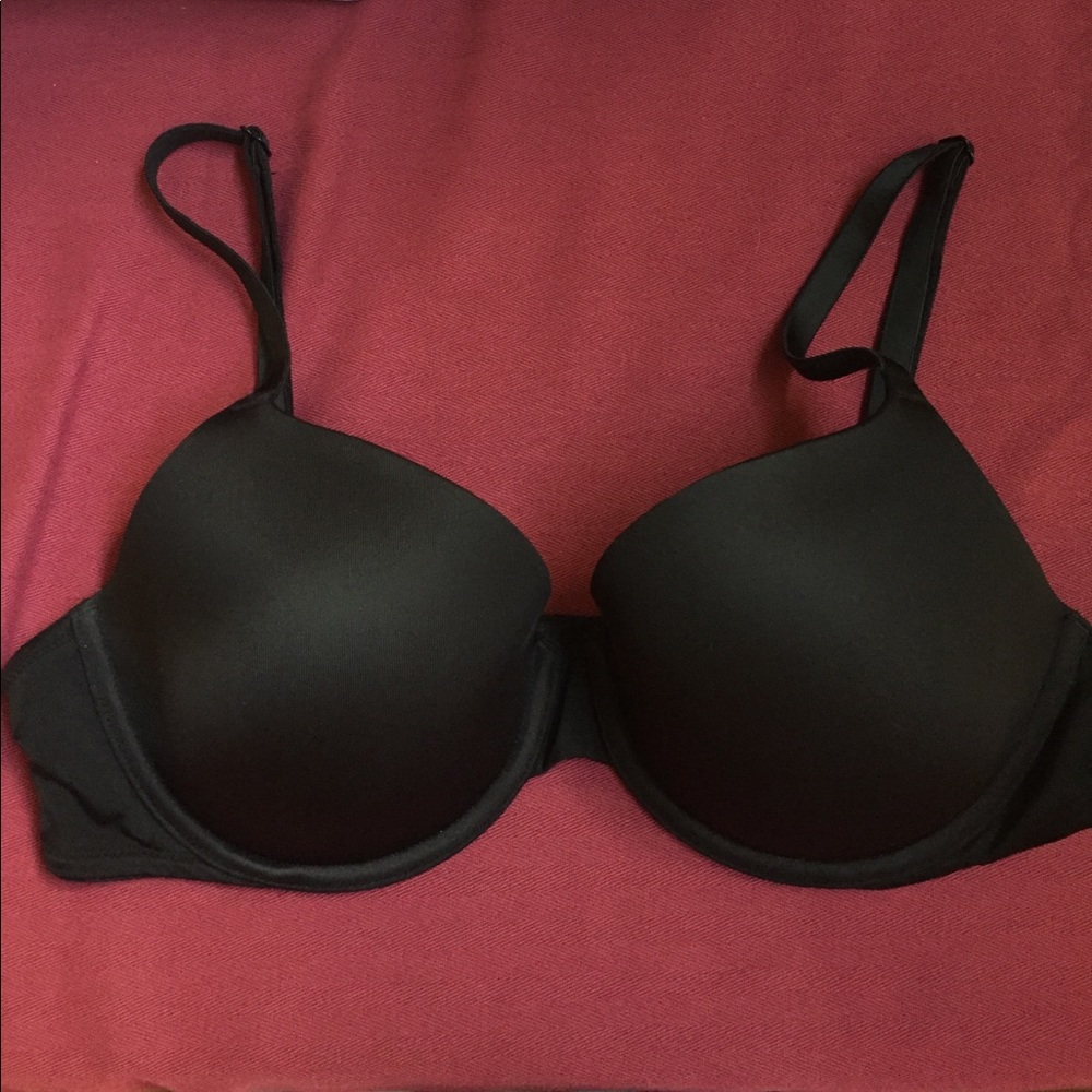 LAST CHANCE! PINK Black Wear Everywhere Bra