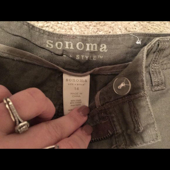 Shorts - Picture 2 of 2