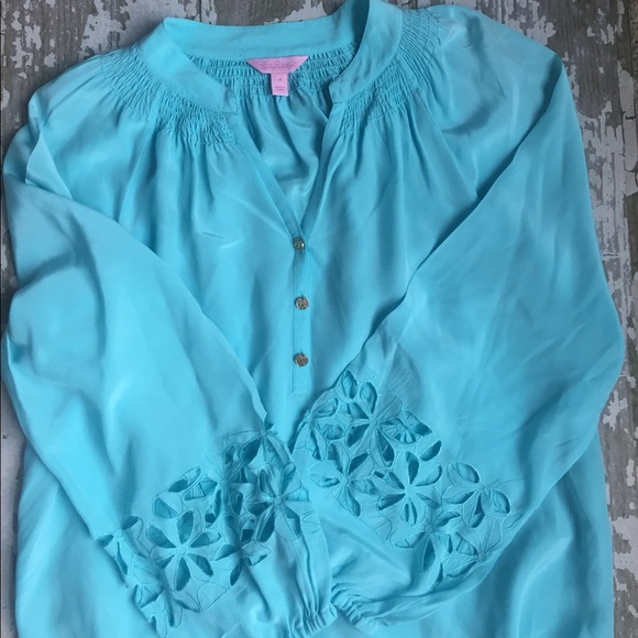 Lilly Pulitzer Tops - Lilly Pulitzer Silk Elsa Cut Out Blouse