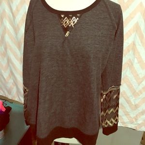 Maurice's crew sweater