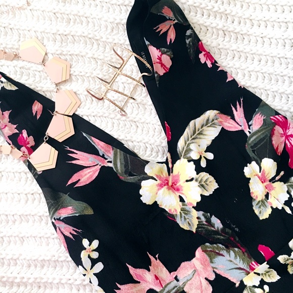 Forever 21 Dresses & Skirts - SALE | Forever 21 Floral Summer Dress