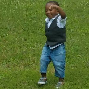 Meet your Posher, Tyrone