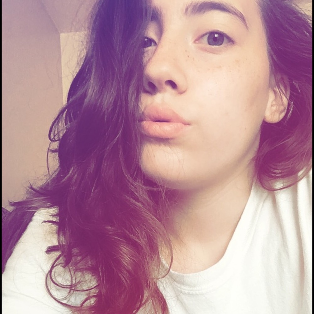 Meet your Posher, Isabella