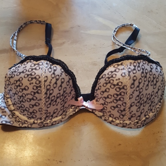 Victoria's Secret Other - Victoria's Secret 34C